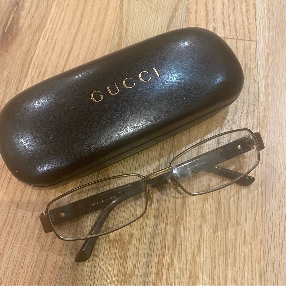 Gucci glasses with case